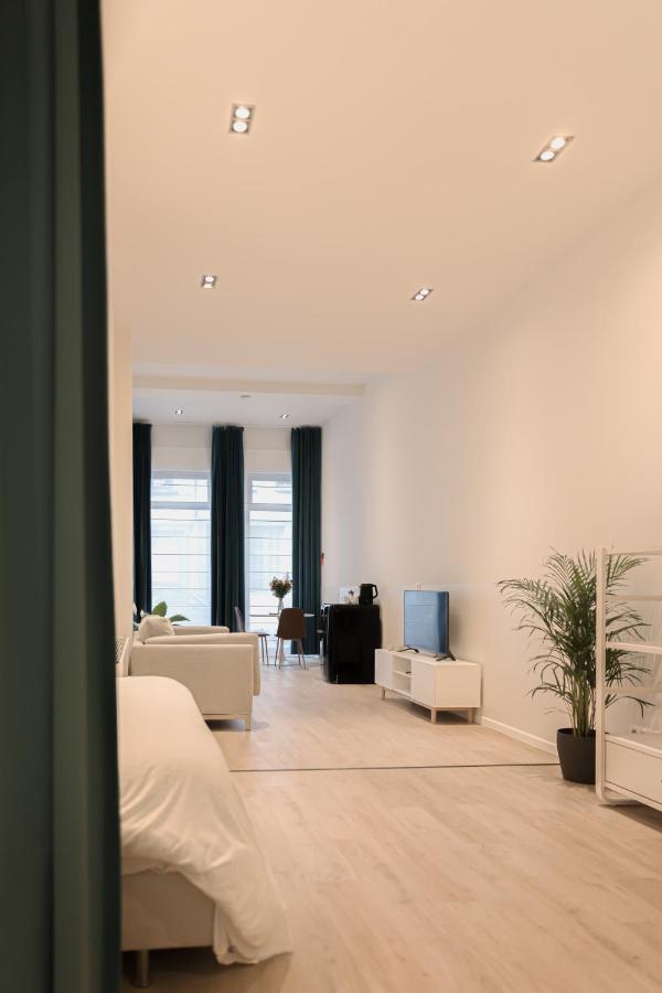 Klapdorp Apartment แอนต์เวิร์ป ภายนอก รูปภาพ