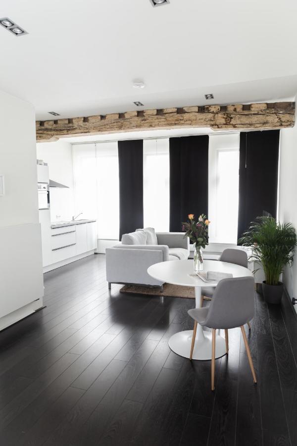 Klapdorp Apartment แอนต์เวิร์ป ภายนอก รูปภาพ