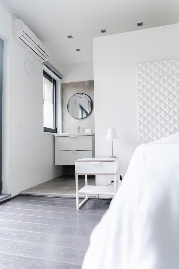 Klapdorp Apartment แอนต์เวิร์ป ภายนอก รูปภาพ